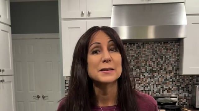 Day 16 of Detox: Quick Cheat Guacamole Recipe
